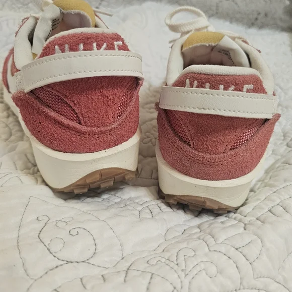 Nike Womens Waffle Debut Vinyage Style Shoes.  Size 8. - Picture 8 of 8